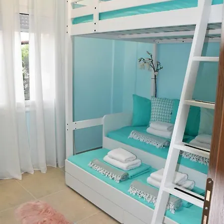 Stylish Family 100m From The Beach And Town Center Vilă